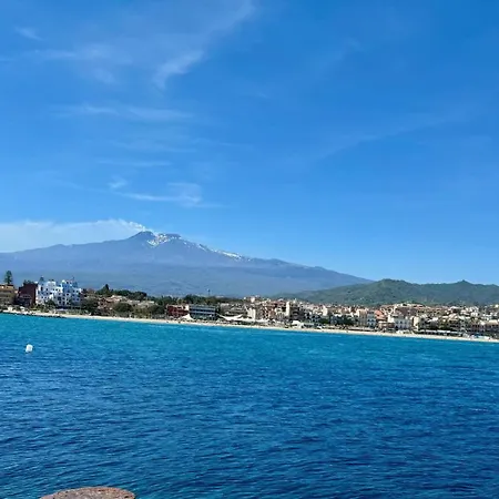 Perla Sul Mare - A 50m Dalla Con Wi-fi & Parcheggio * Джардіні-Наксос