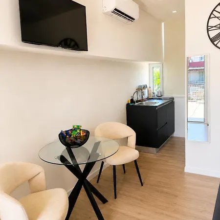 Апартаменты Perla Sul Mare - A 50m Dalla Con Wi-fi & Parcheggio