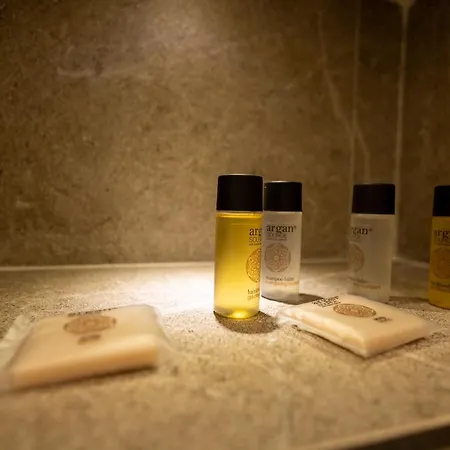 Perla Sul Mare - A 50m Dalla Con Wi-fi & Parcheggio Giardini-Naxos