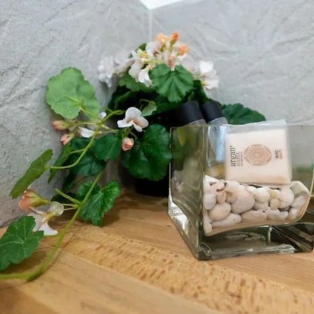 Perla Sul Mare - A 50m Dalla Con Wi-fi & Parcheggio Apartment Giardini-Naxos